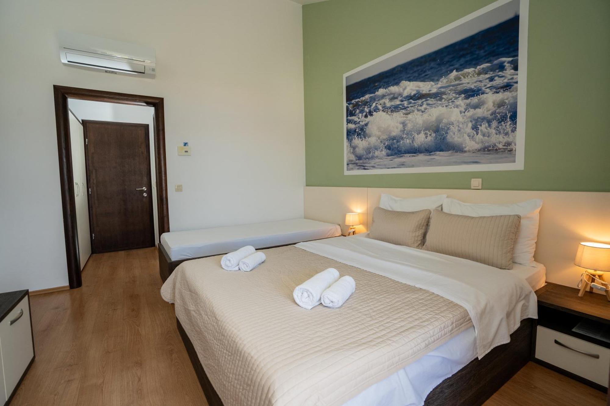 Bed & Breakfast Marta & Tona Кустичи Экстерьер фото