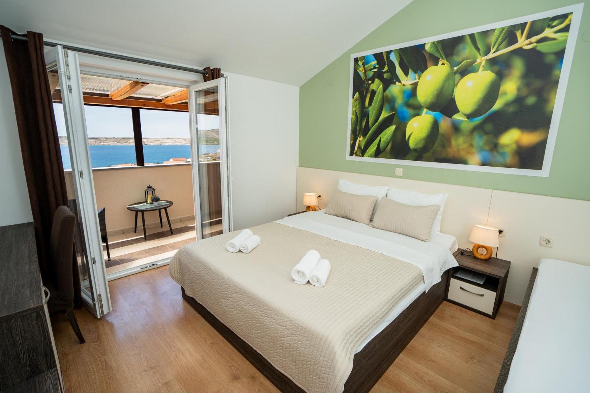 Bed & Breakfast Marta & Tona Кустичи Экстерьер фото