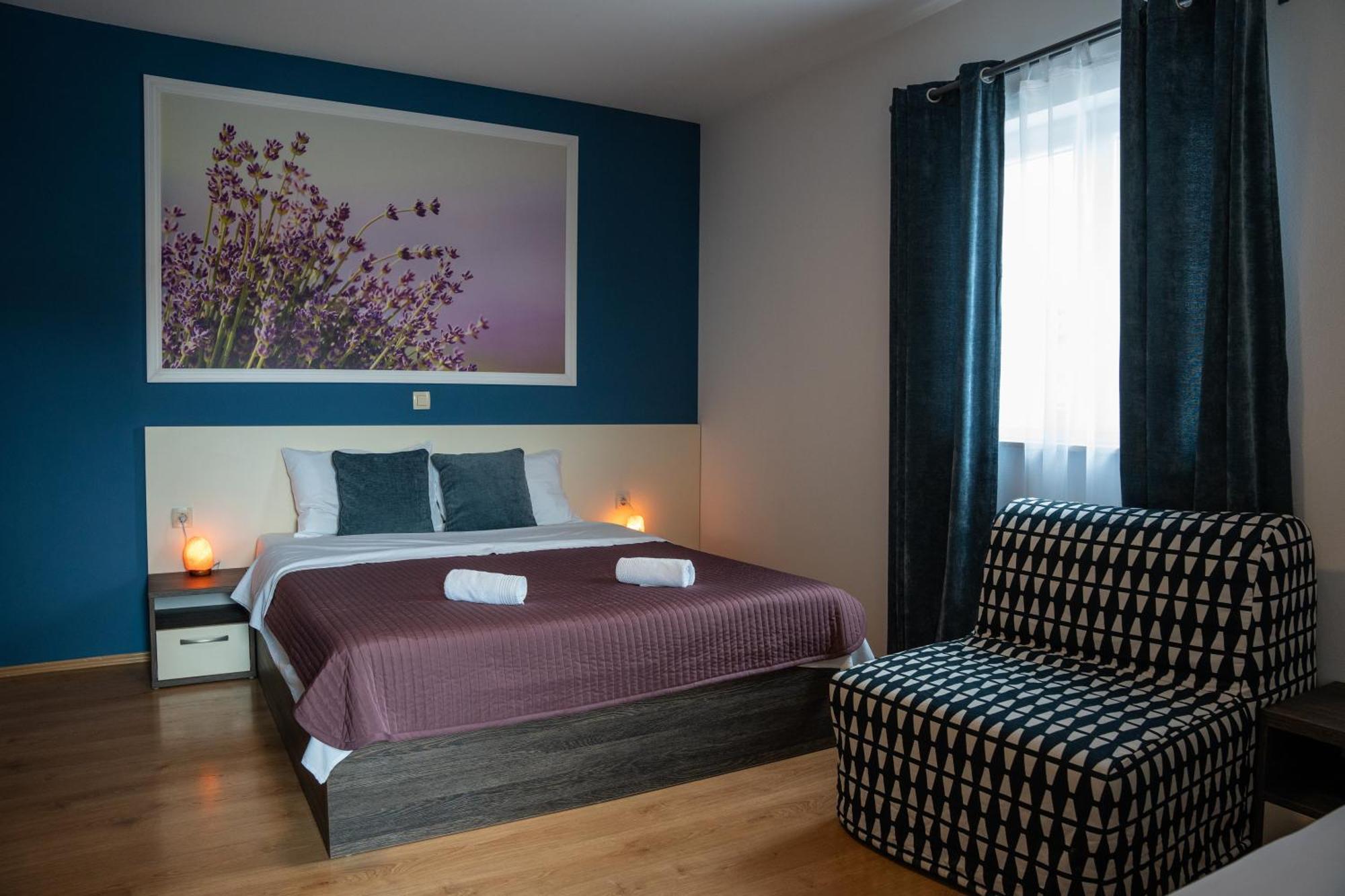 Bed & Breakfast Marta & Tona Кустичи Экстерьер фото