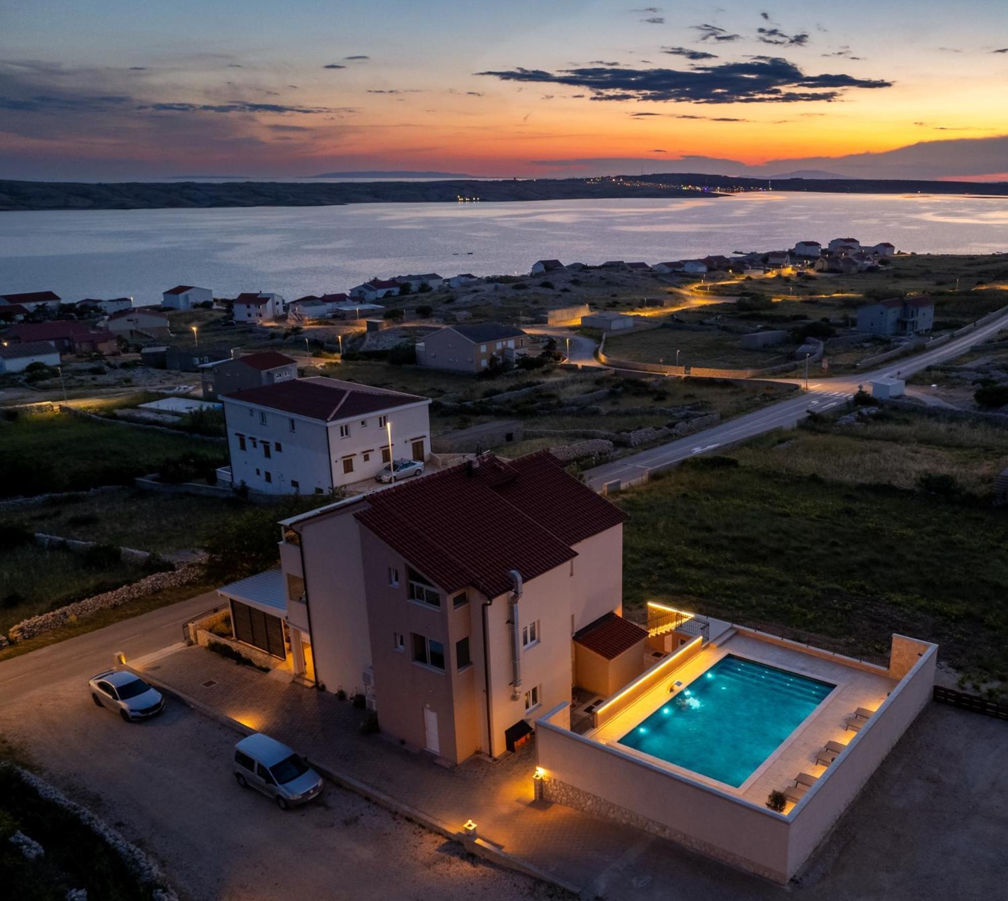 Bed & Breakfast Marta & Tona Кустичи Экстерьер фото