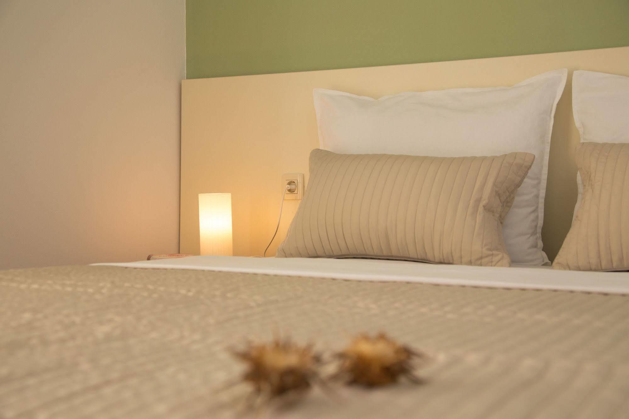 Bed & Breakfast Marta & Tona Кустичи Экстерьер фото
