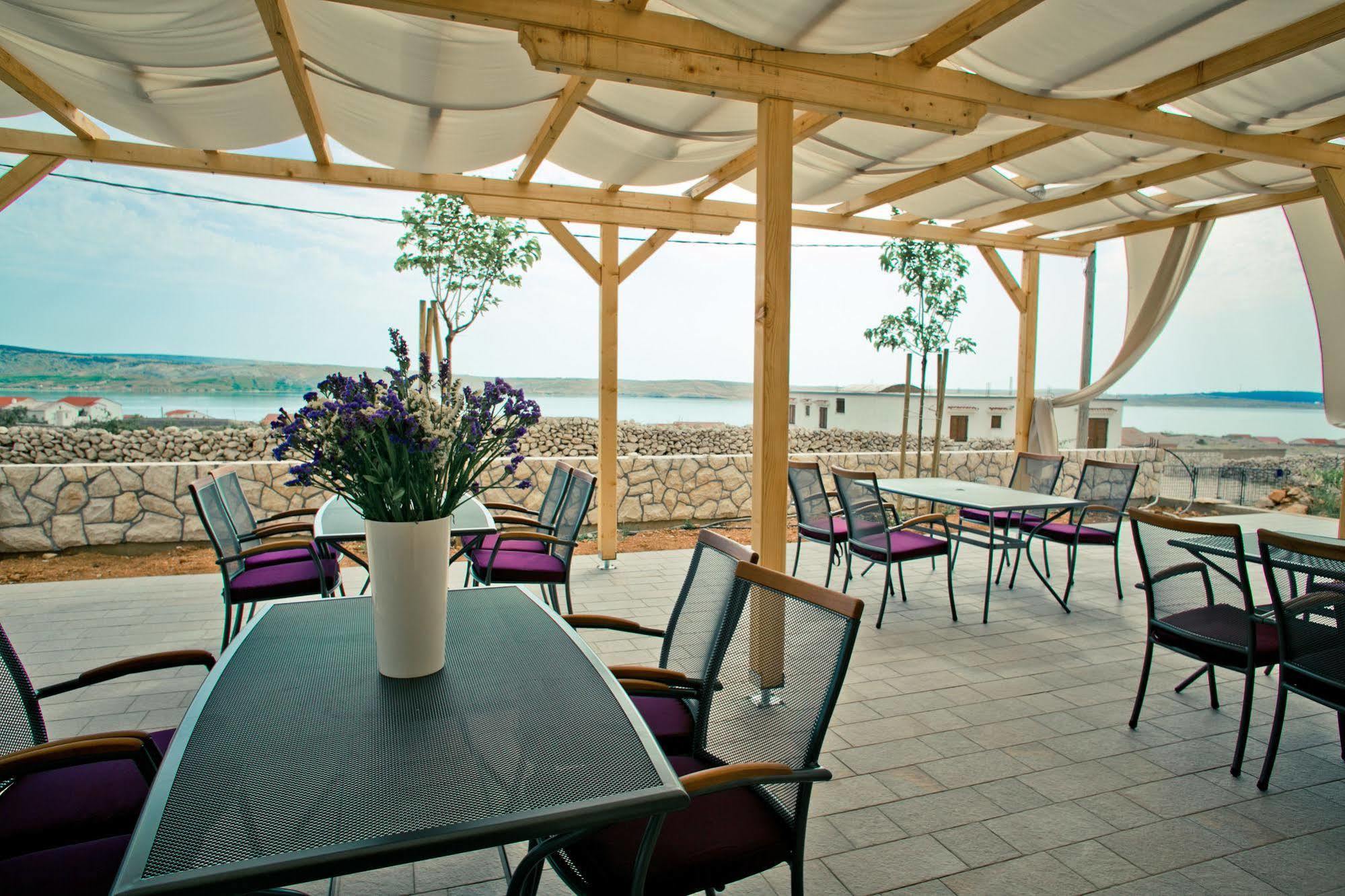 Bed & Breakfast Marta & Tona Кустичи Экстерьер фото